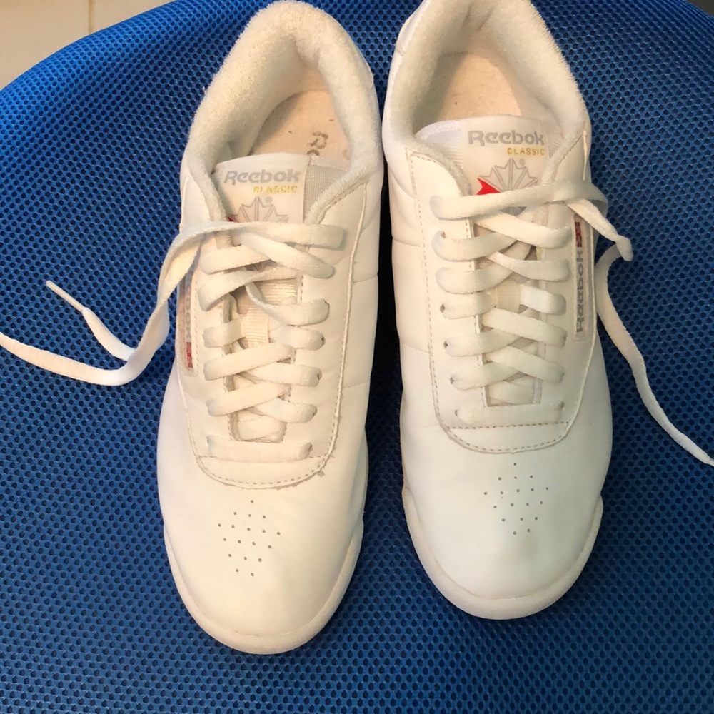 Reebok Classic Women’s White Sneakers- Size 8